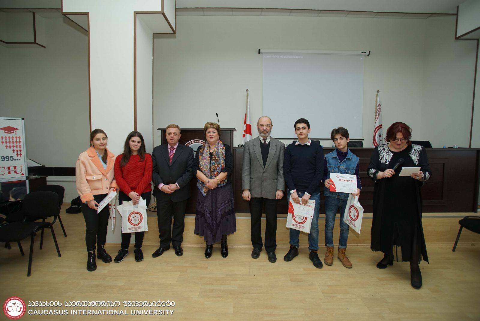 ინტელექტუალური თამაშის ფინალში ქ. ზესტაფონის მე-4 საჯარო სკოლამ გაიმარჯვა
