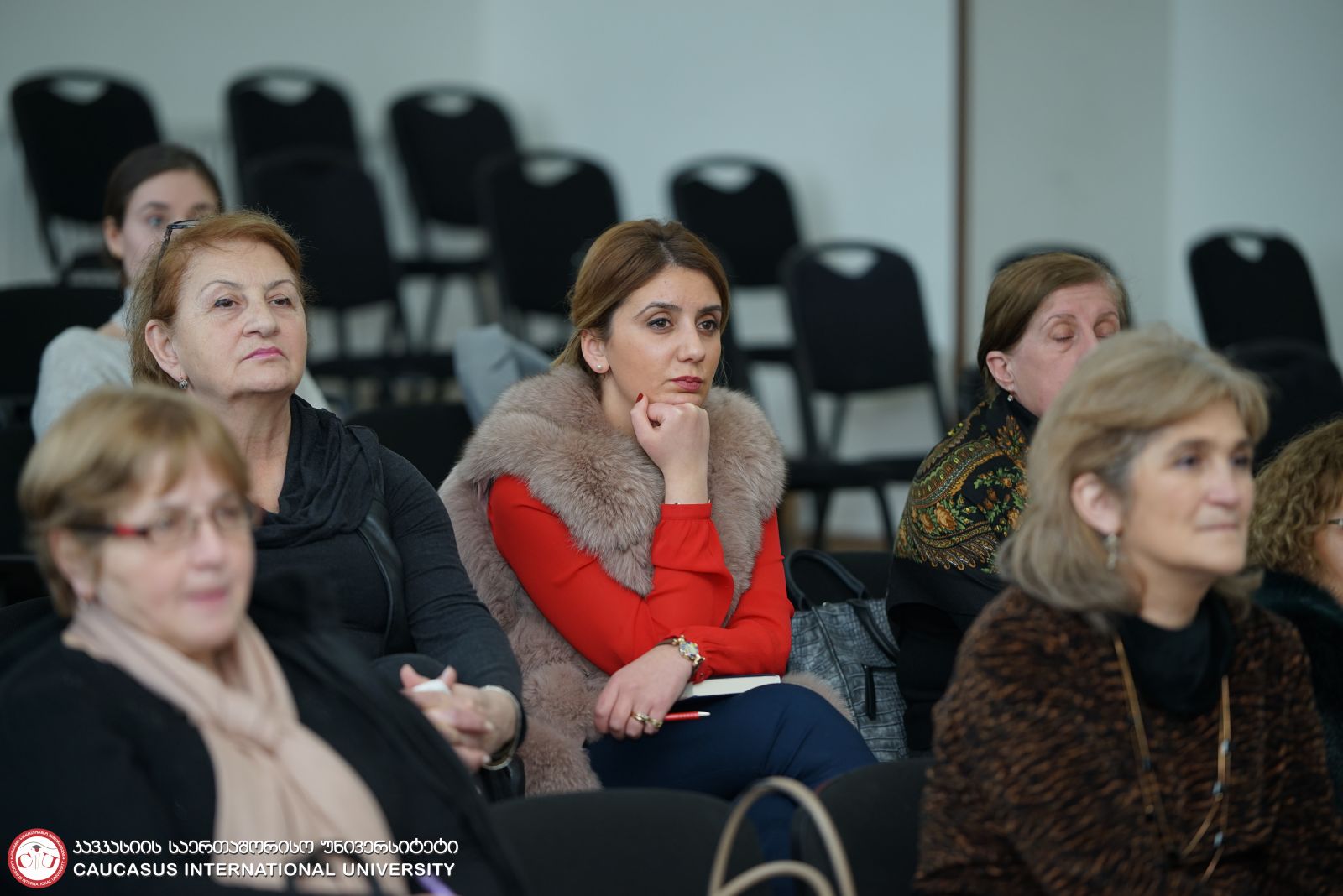 სოციალურ მეცნიერებათა ფაკულტეტის საბჭოს გაფართოებული სხდომა