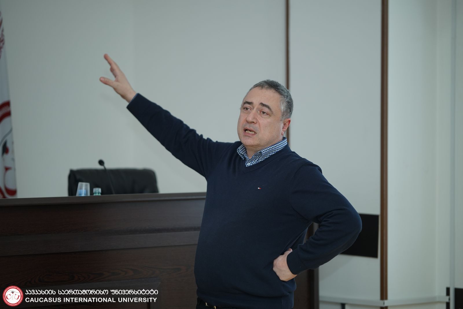 სოციალურ მეცნიერებათა ფაკულტეტის საბჭოს გაფართოებული სხდომა