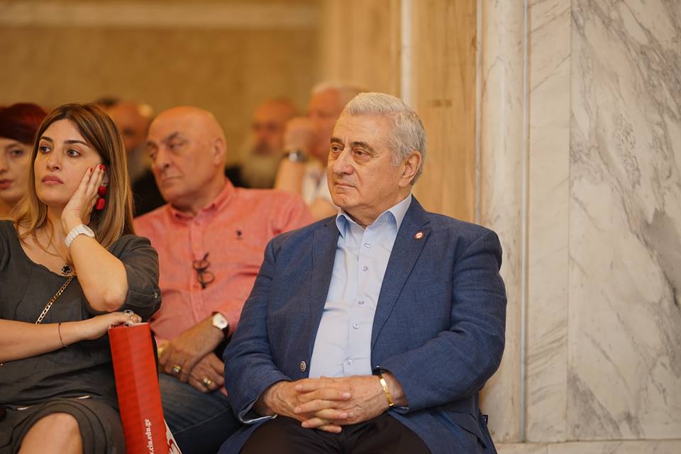 თამაზ კვაჭანტირაძეს 77 წელი შეუსრულდა