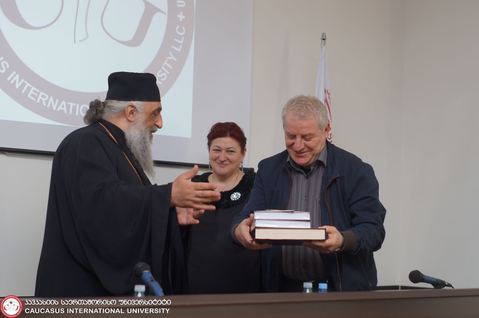 ცაგერისა და ლენტეხის მთავარეპისკოპოსი, მეუფე სტეფანე კსუ-ში