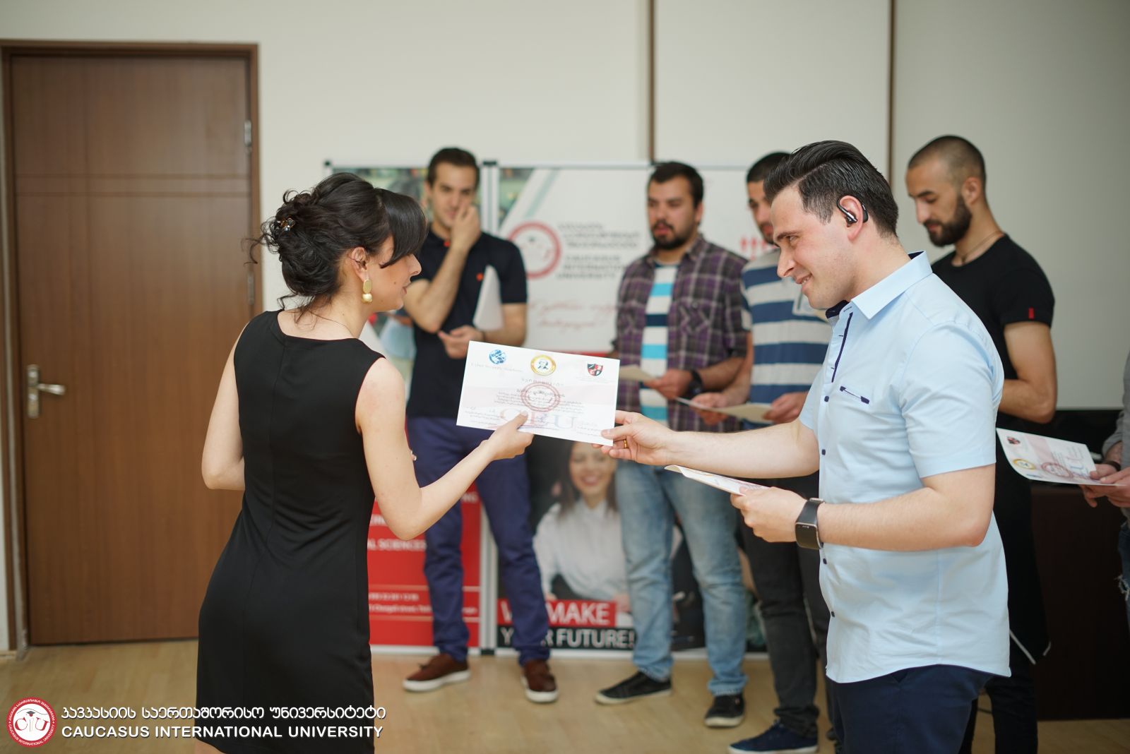 სამდღიანი კურსი დასრულდა