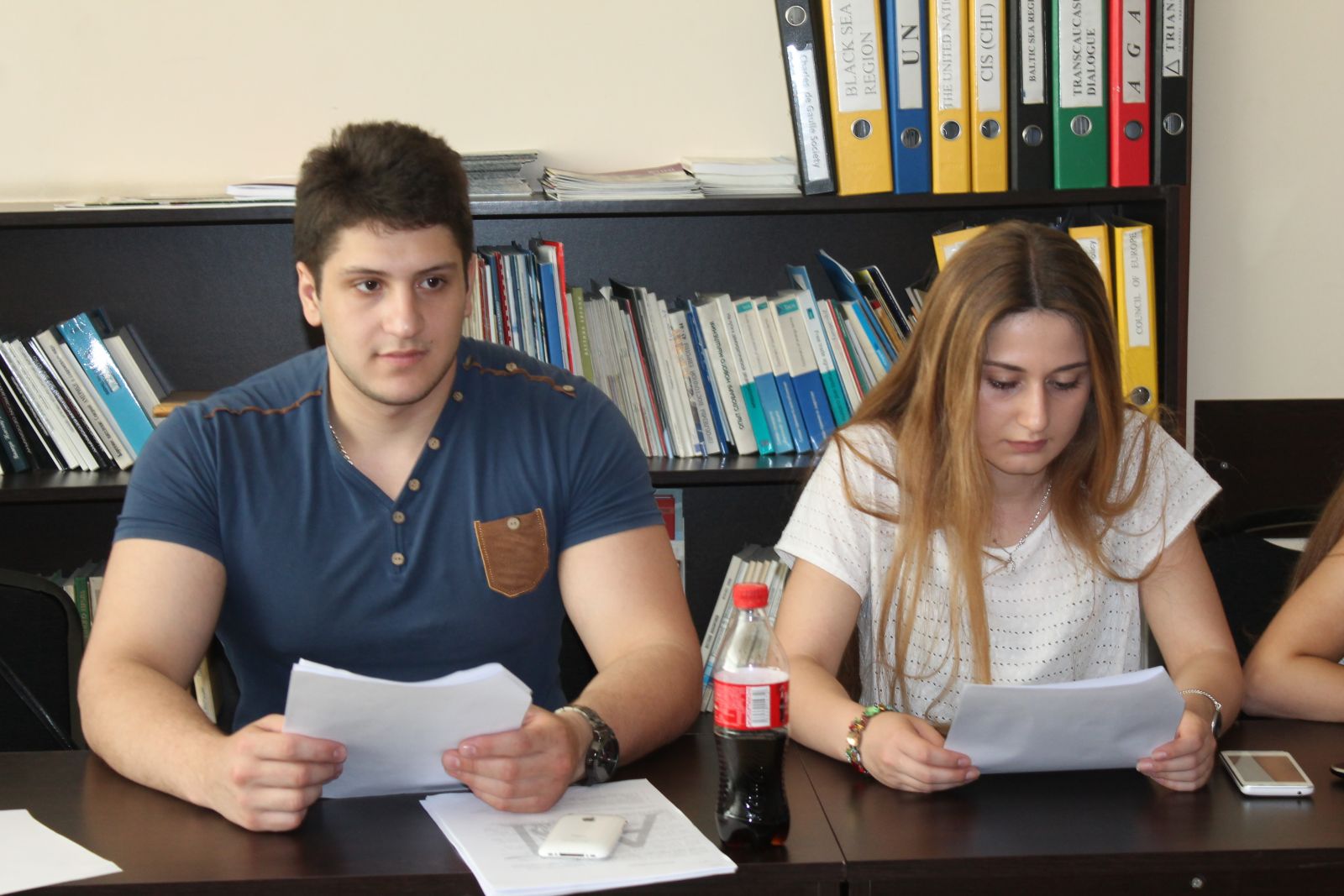 Smart students - საქმიანი ურთიერთობის, ბიზნესეტიკეტისა და საქმეთწარმოების კურსი