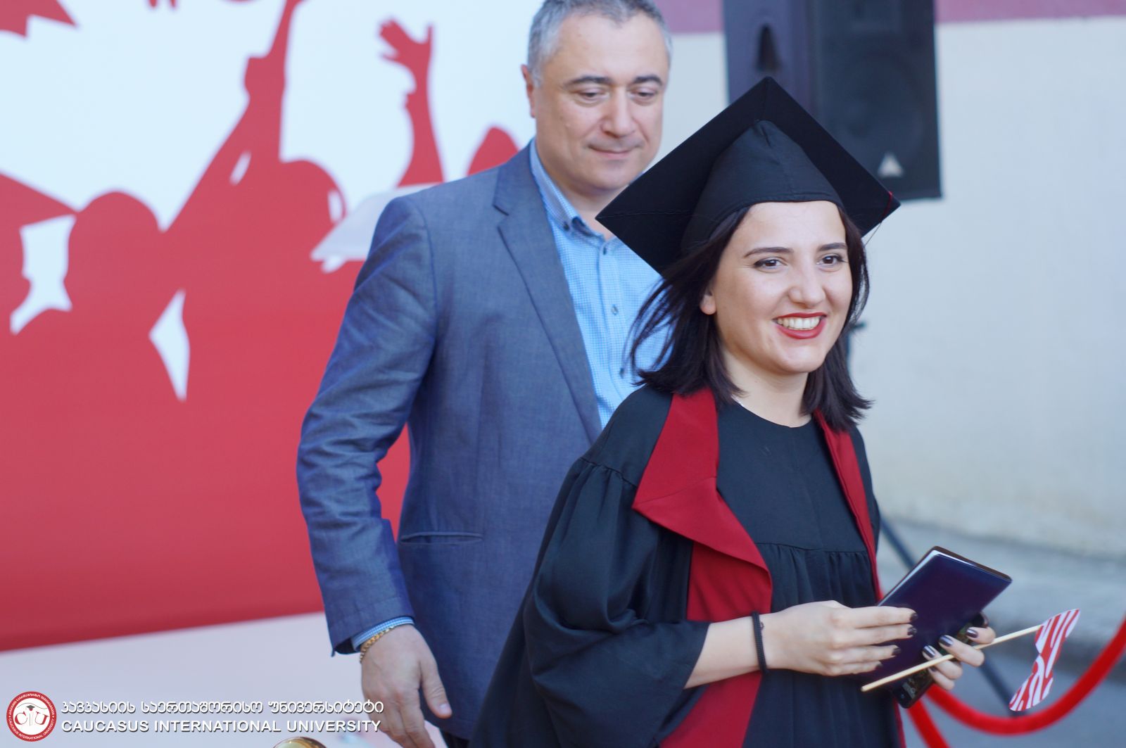 დიპლომების გადაცემის ცერემონალი