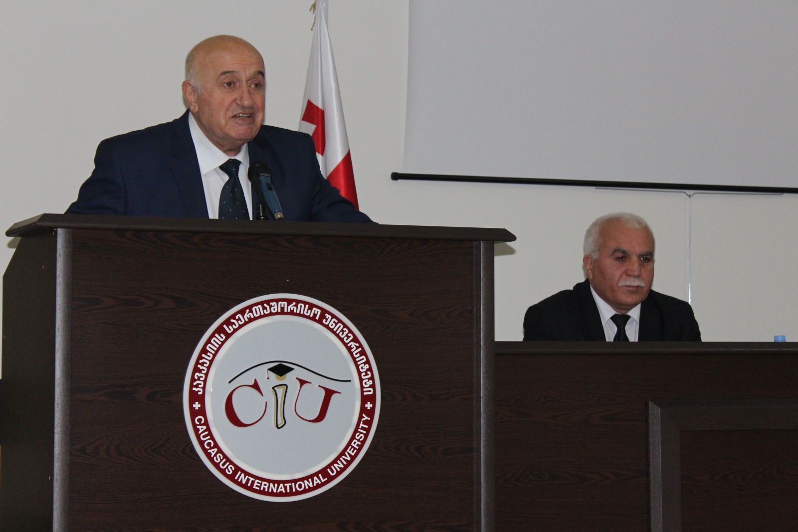 ანზორ თოთაძის წიგნის პრეზენტაცია
