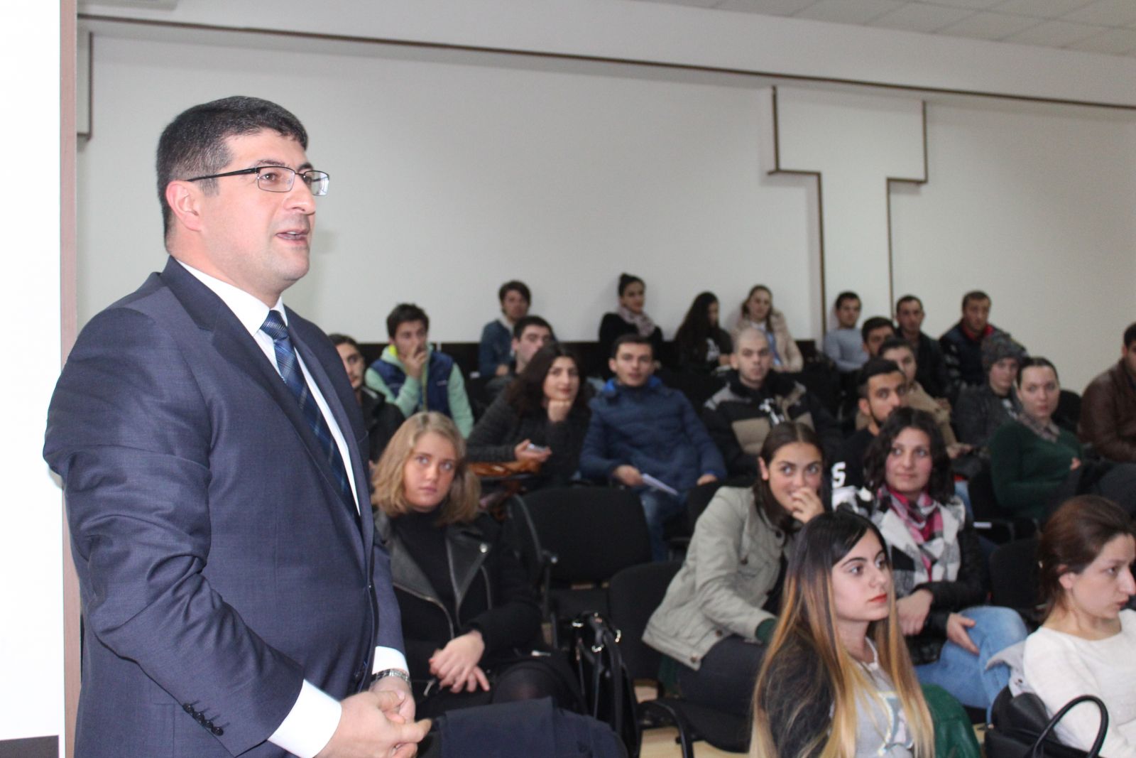 ანზორ თოთაძის წიგნის პრეზენტაცია