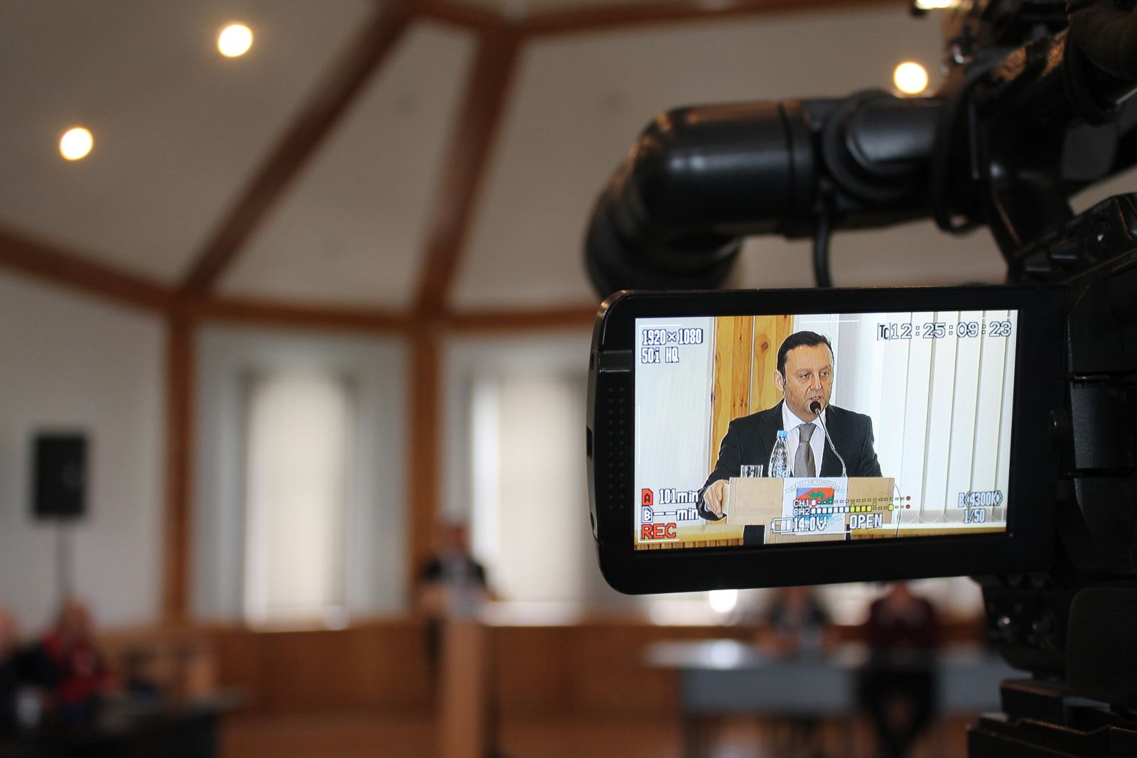 კსუ-ს კანცლერს ბაქოს „ოდლარ იურდუს“ უნივერსიტეტის საპატიო პროფესორის წოდება მიენიჭა