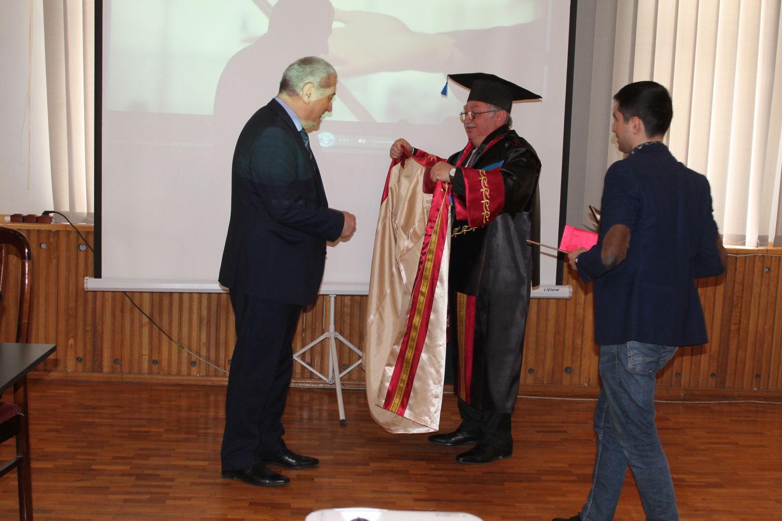 კსუ-ს კანცლერს ბაქოს „ოდლარ იურდუს“ უნივერსიტეტის საპატიო პროფესორის წოდება მიენიჭა