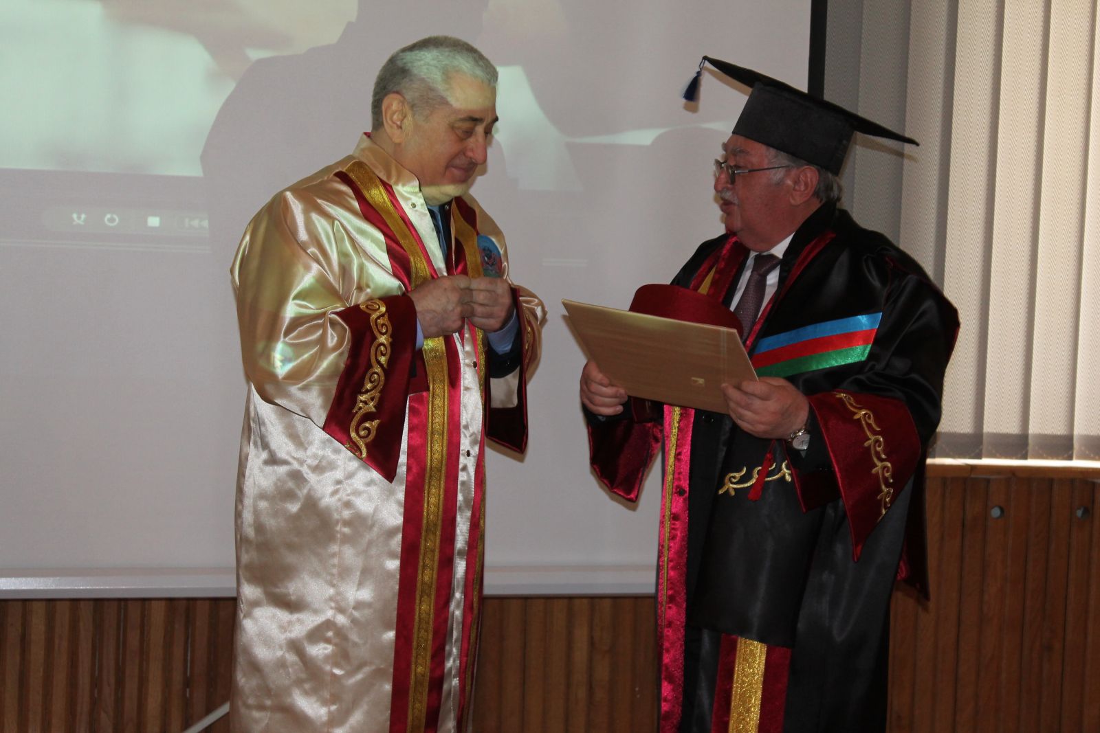 კსუ-ს კანცლერს ბაქოს „ოდლარ იურდუს“ უნივერსიტეტის საპატიო პროფესორის წოდება მიენიჭა