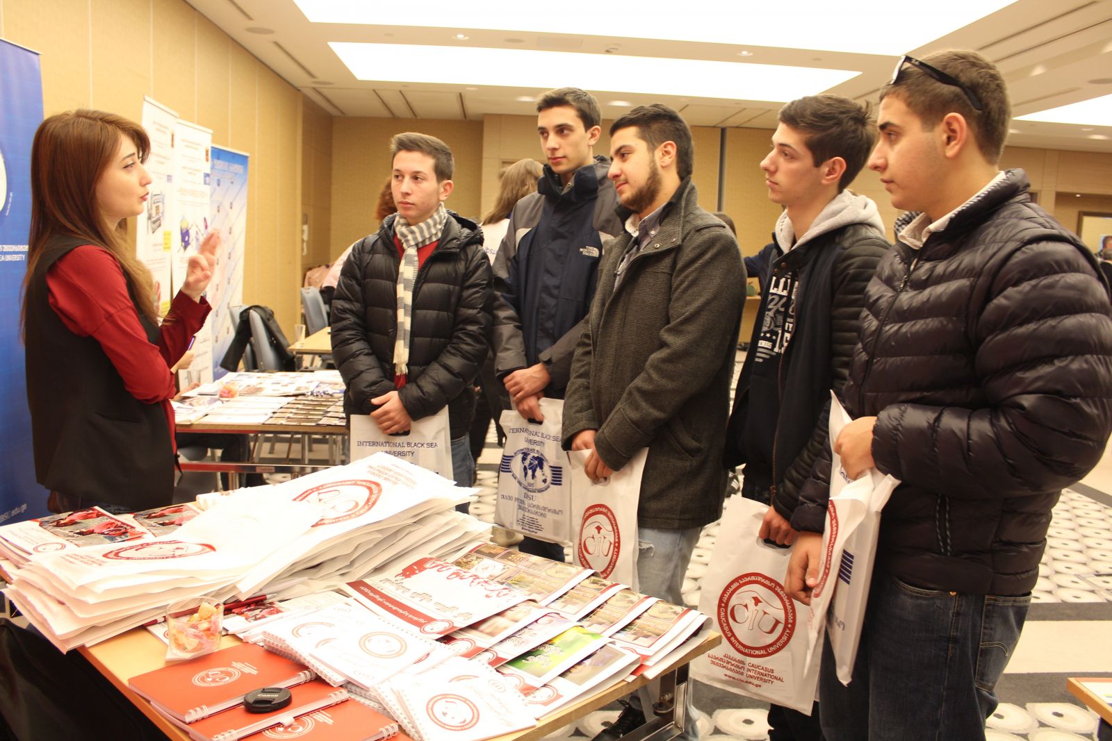 განათლების რეგიონალური გამოფენა 2015