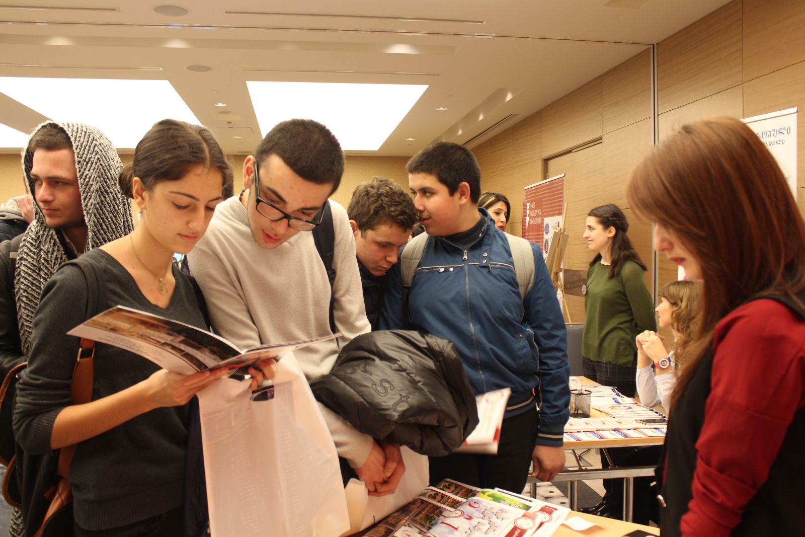 განათლების რეგიონალური გამოფენა 2015