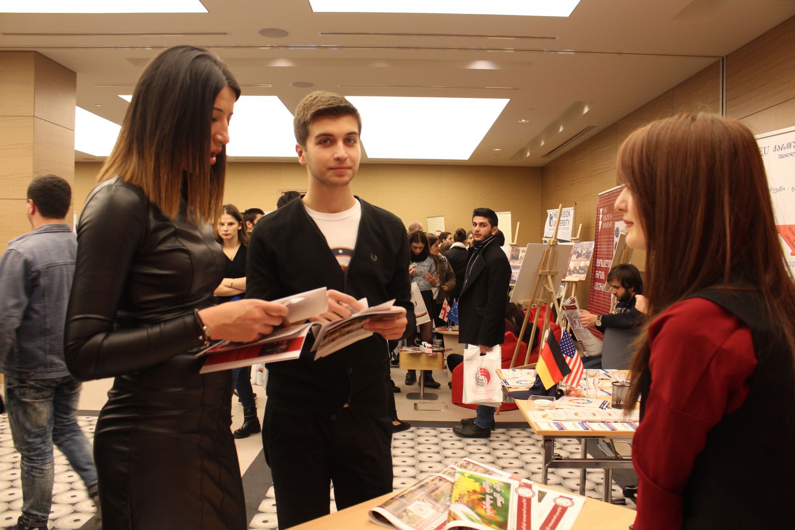 განათლების რეგიონალური გამოფენა 2015