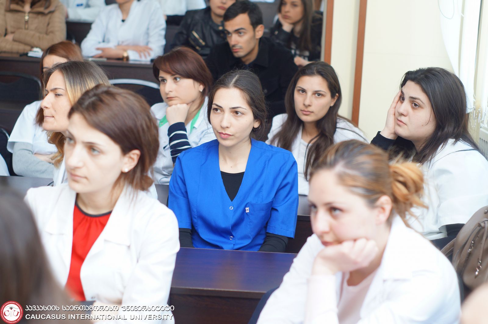 შეხვედრა მედიცინის ფაკულტეტის სტომატოლოგიის სპეციალობის 1-5 კურსის სტუდენტებთან და რეზიდენტებთან