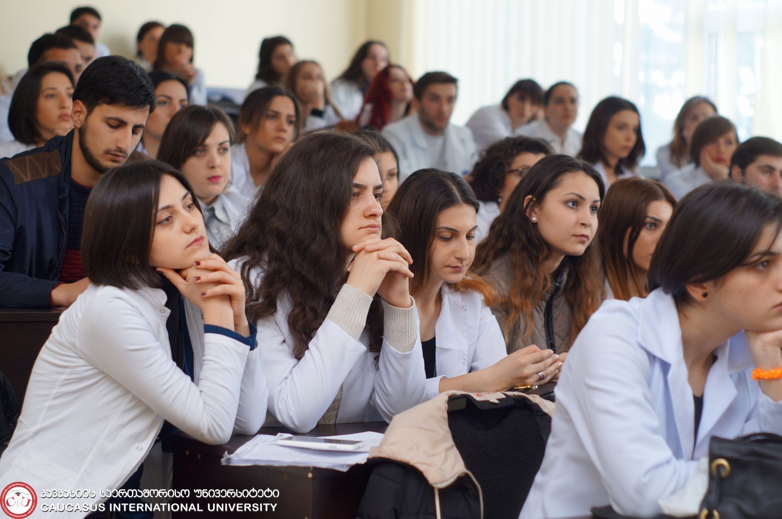 შეხვედრა მედიცინის ფაკულტეტის სტომატოლოგიის სპეციალობის 1-5 კურსის სტუდენტებთან და რეზიდენტებთან