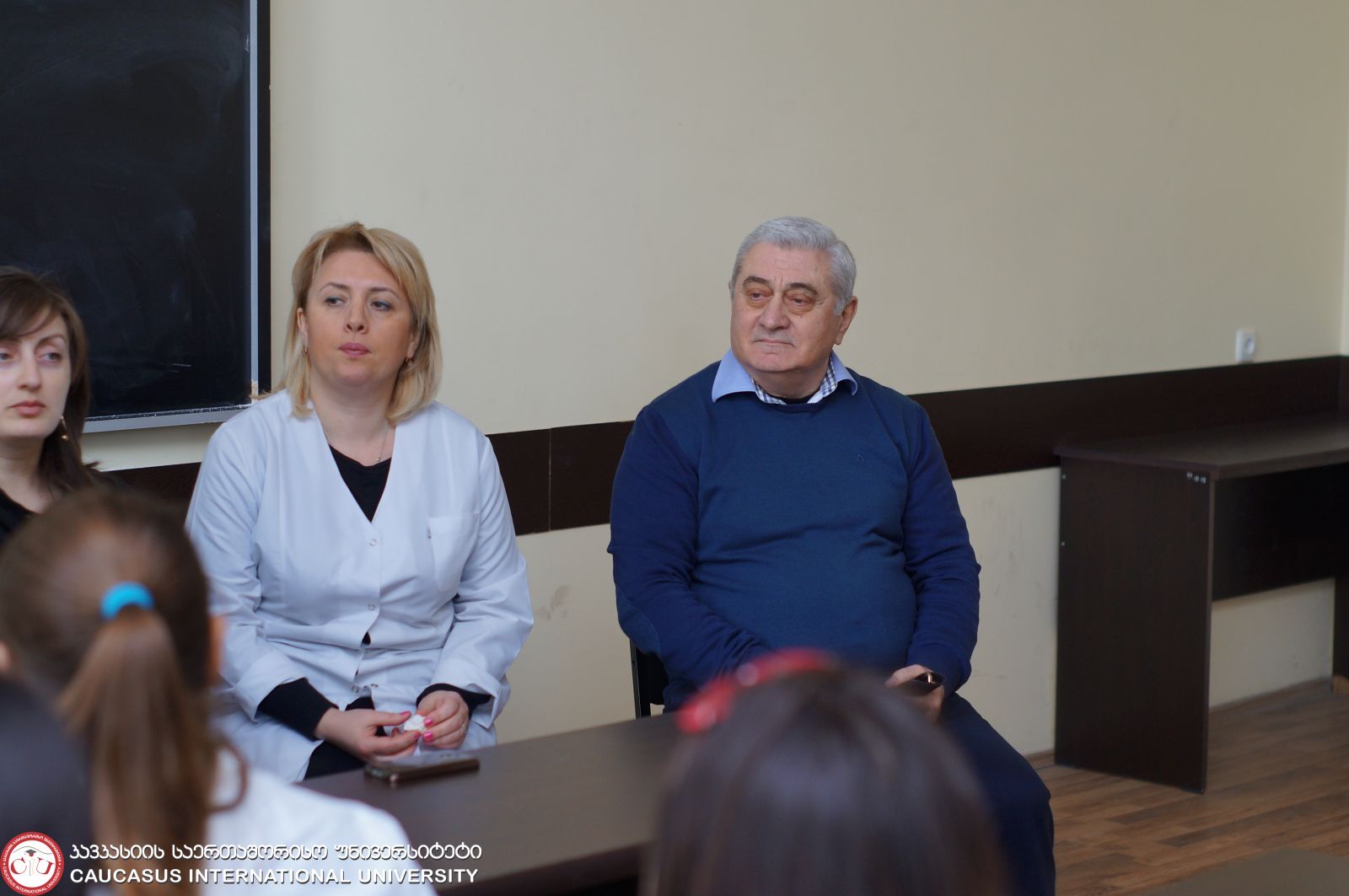 შეხვედრა მედიცინის ფაკულტეტის სტომატოლოგიის სპეციალობის 1-5 კურსის სტუდენტებთან და რეზიდენტებთან