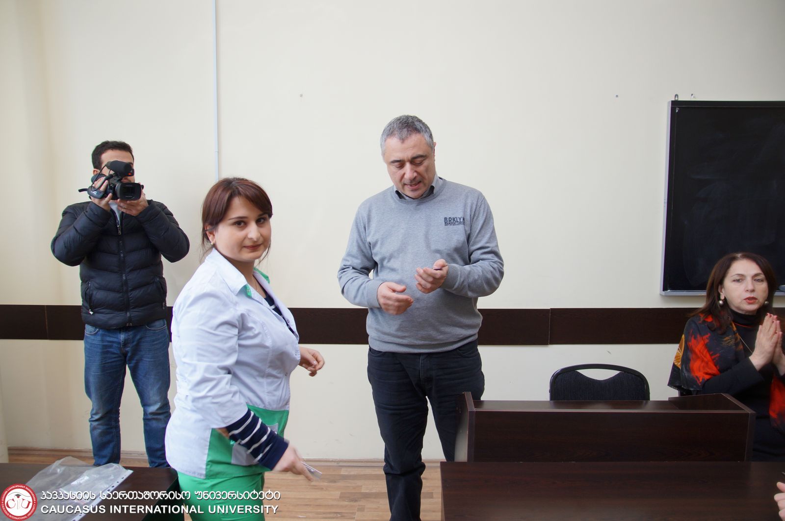 შეხვედრა მედიცინის ფაკულტეტის სტომატოლოგიის სპეციალობის 1-5 კურსის სტუდენტებთან და რეზიდენტებთან