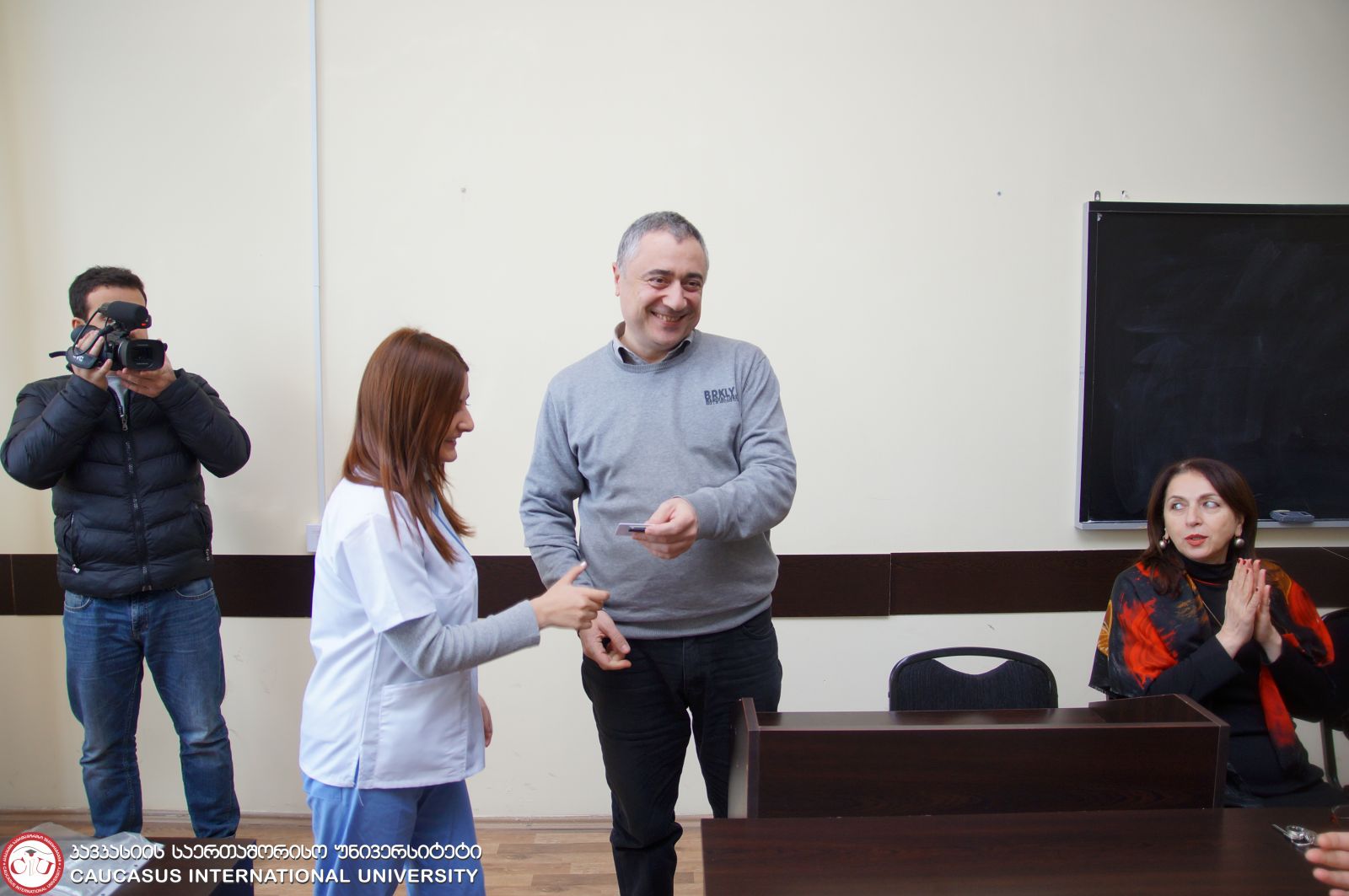 შეხვედრა მედიცინის ფაკულტეტის სტომატოლოგიის სპეციალობის 1-5 კურსის სტუდენტებთან და რეზიდენტებთან