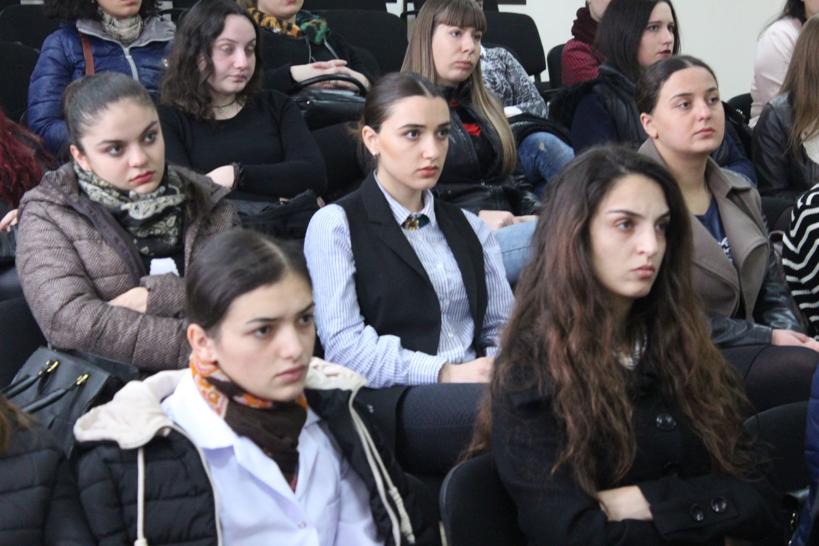კომპანია სოფარმას წარმომადგენელი ელისო კოკაია კსუ-ში