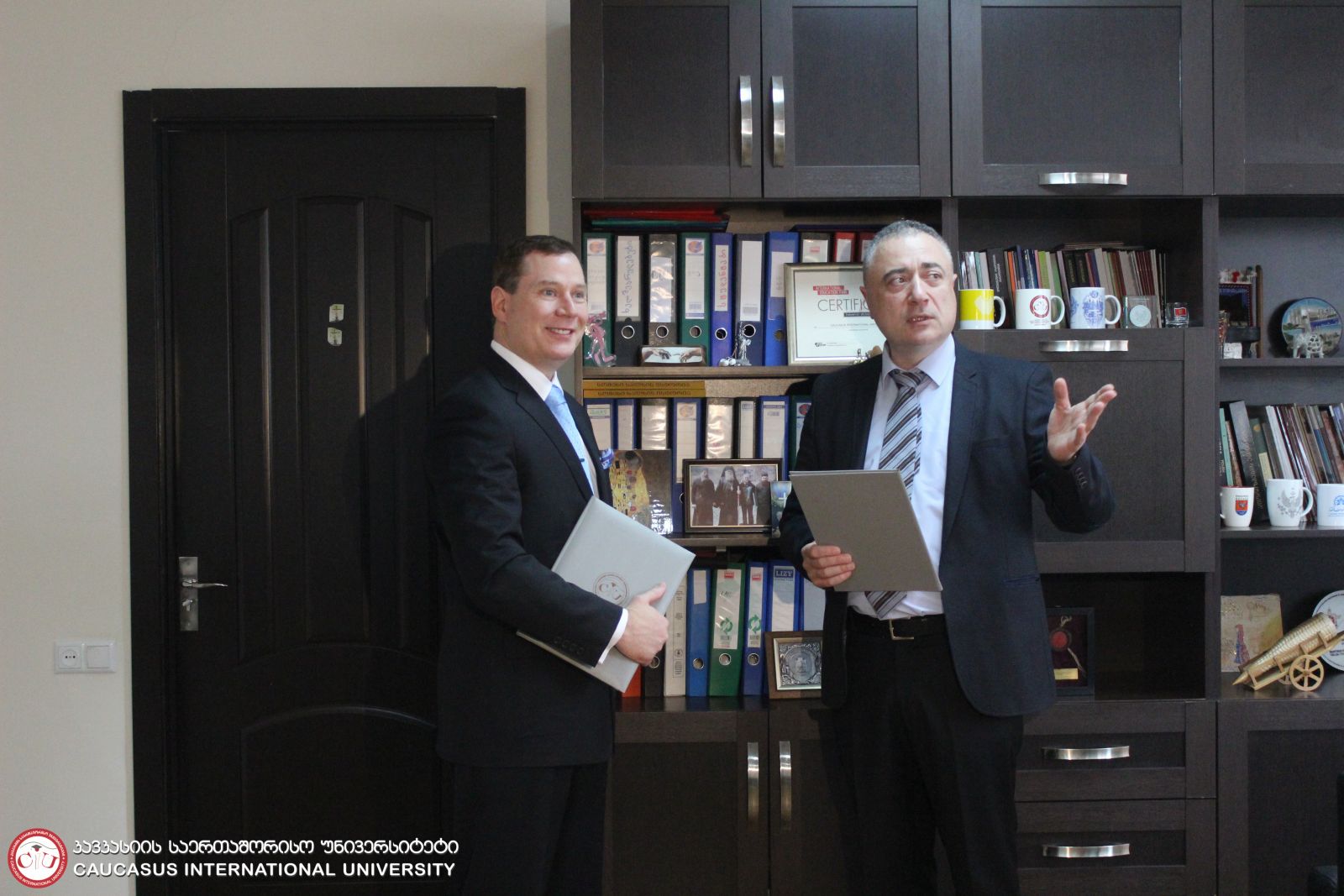 Memorandum Signed between CIU and “Ventures Agile Precis”