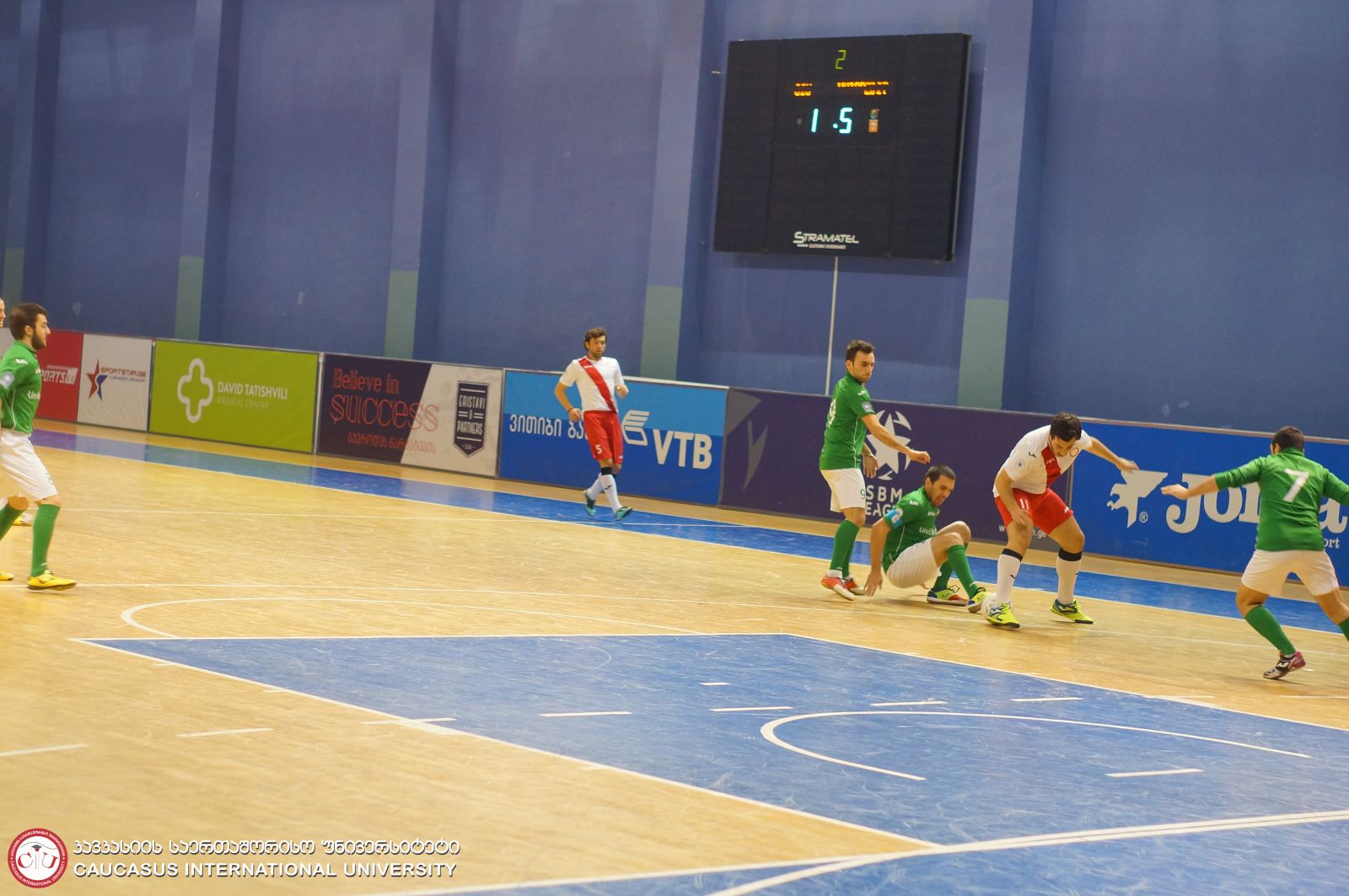 CIU vs UNICREDIT.GE