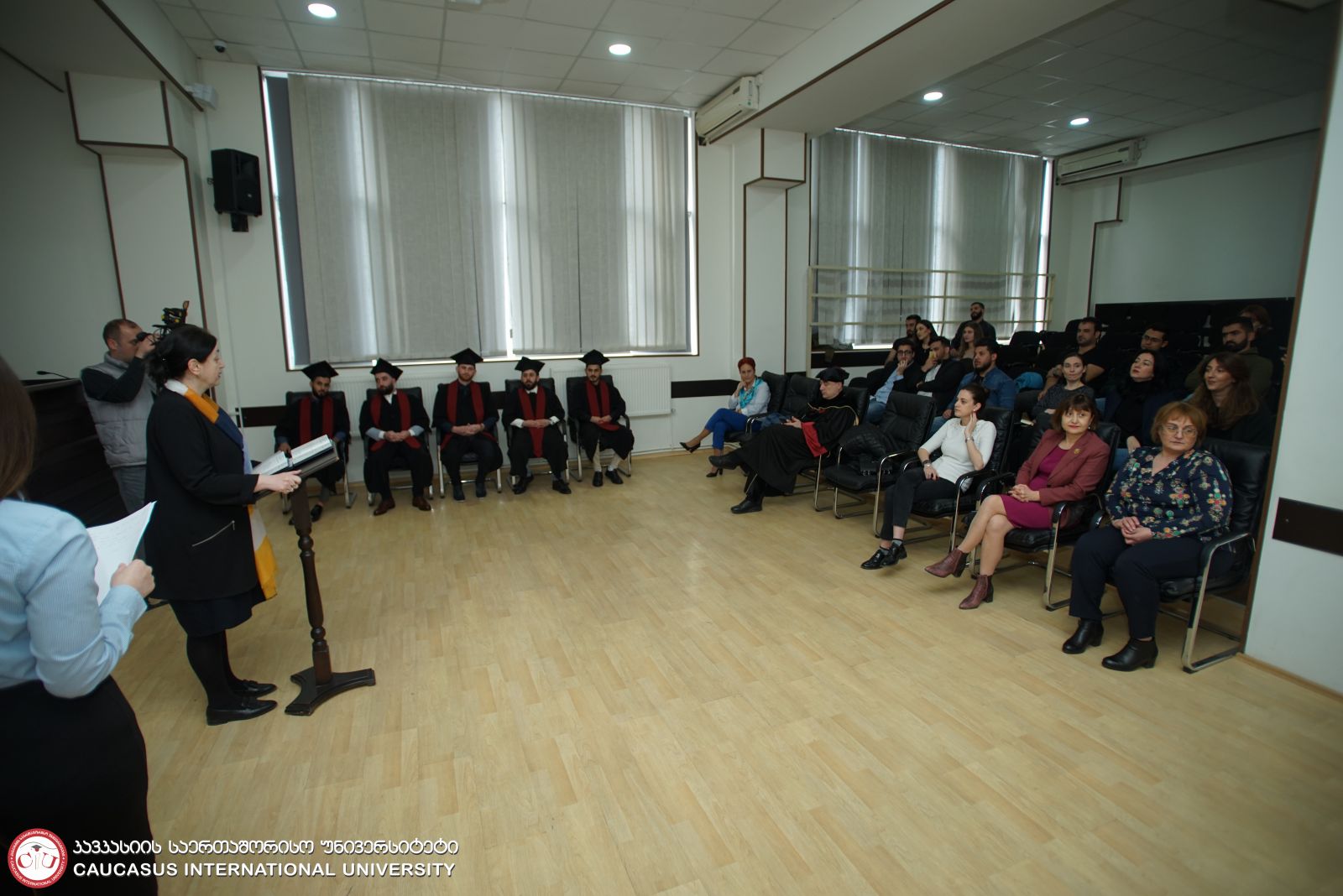 ფარმაციის ინგლისურენოვანი საბაკალავრო საგანმანათლებლო პროგრამის სტუდენტების გამოსაშვები ღონისძიება