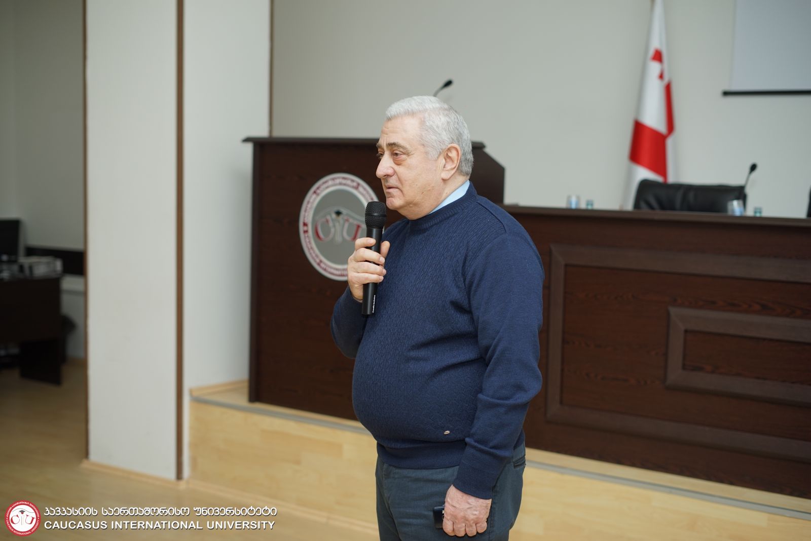 კსუ-ს ხელმძღვანელობამ და ადმინისტრაციამ საკალათბურთო გუნდს გამარჯვება მიულოცა