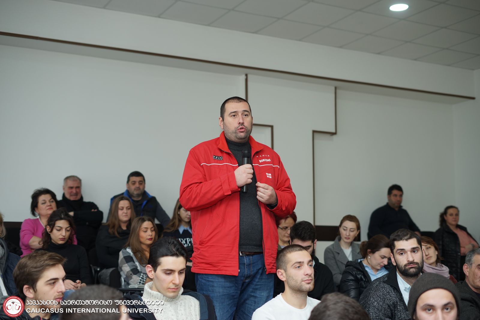 კსუ-ს ხელმძღვანელობამ და ადმინისტრაციამ საკალათბურთო გუნდს გამარჯვება მიულოცა