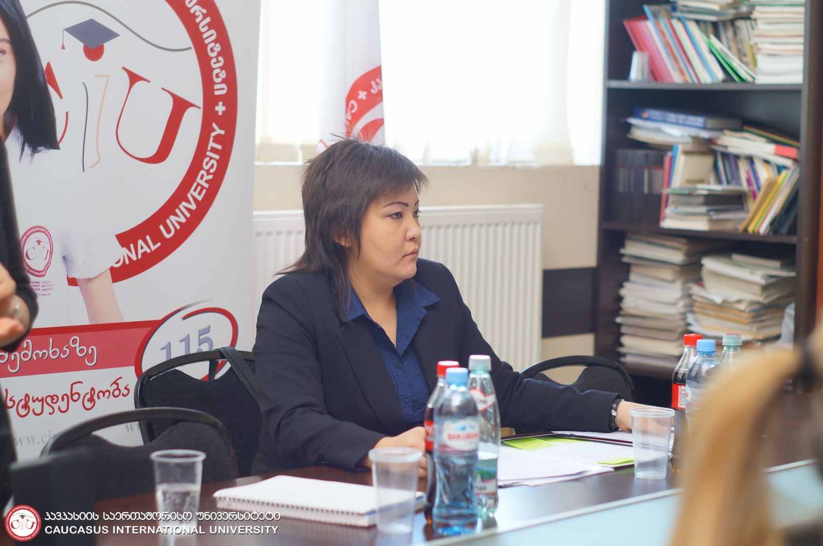 მრგვალი მაგიდა 