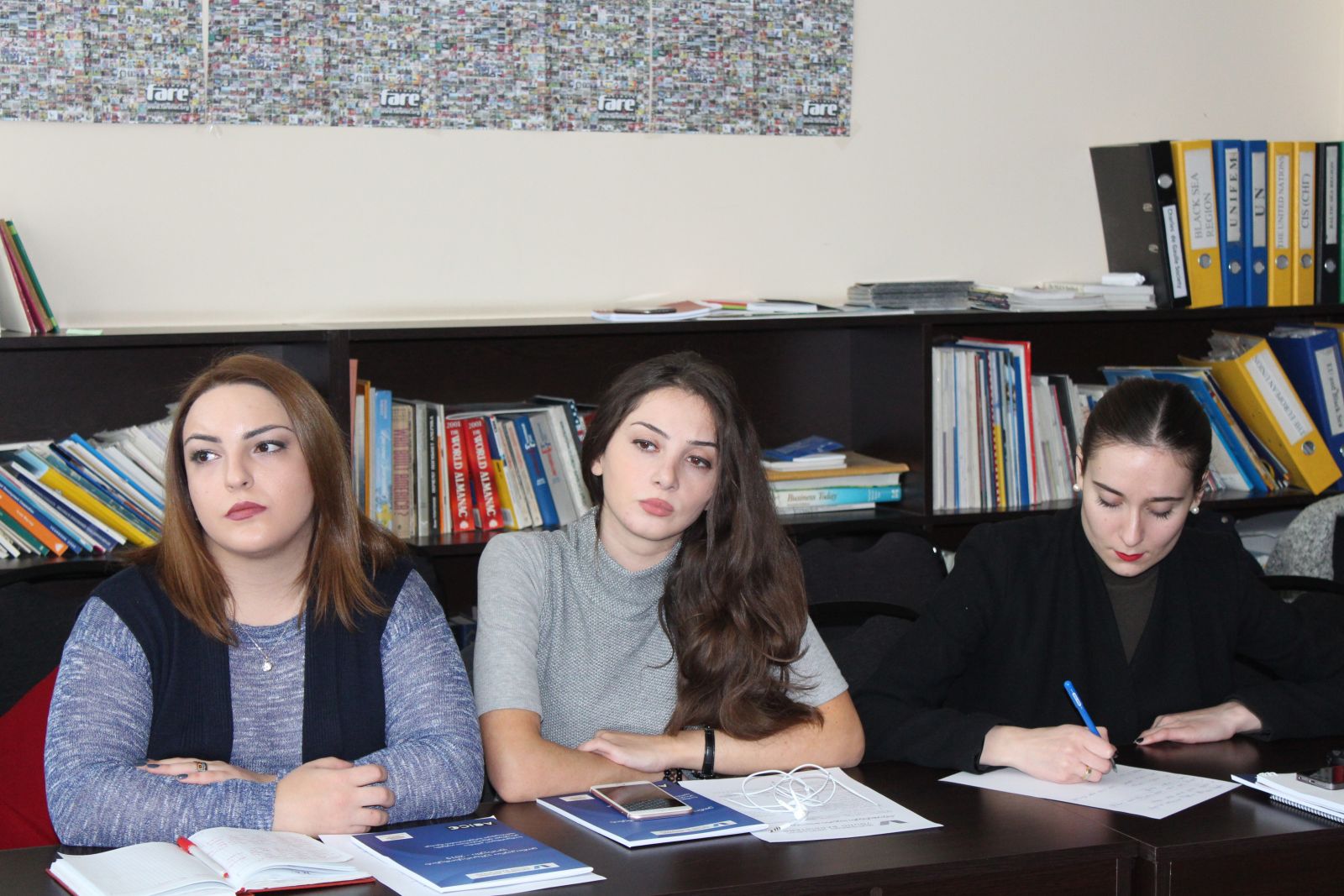 ორგანიზაცია ახალგაზრდა ადვოკატების შეხვედრა სტუდენტებთან