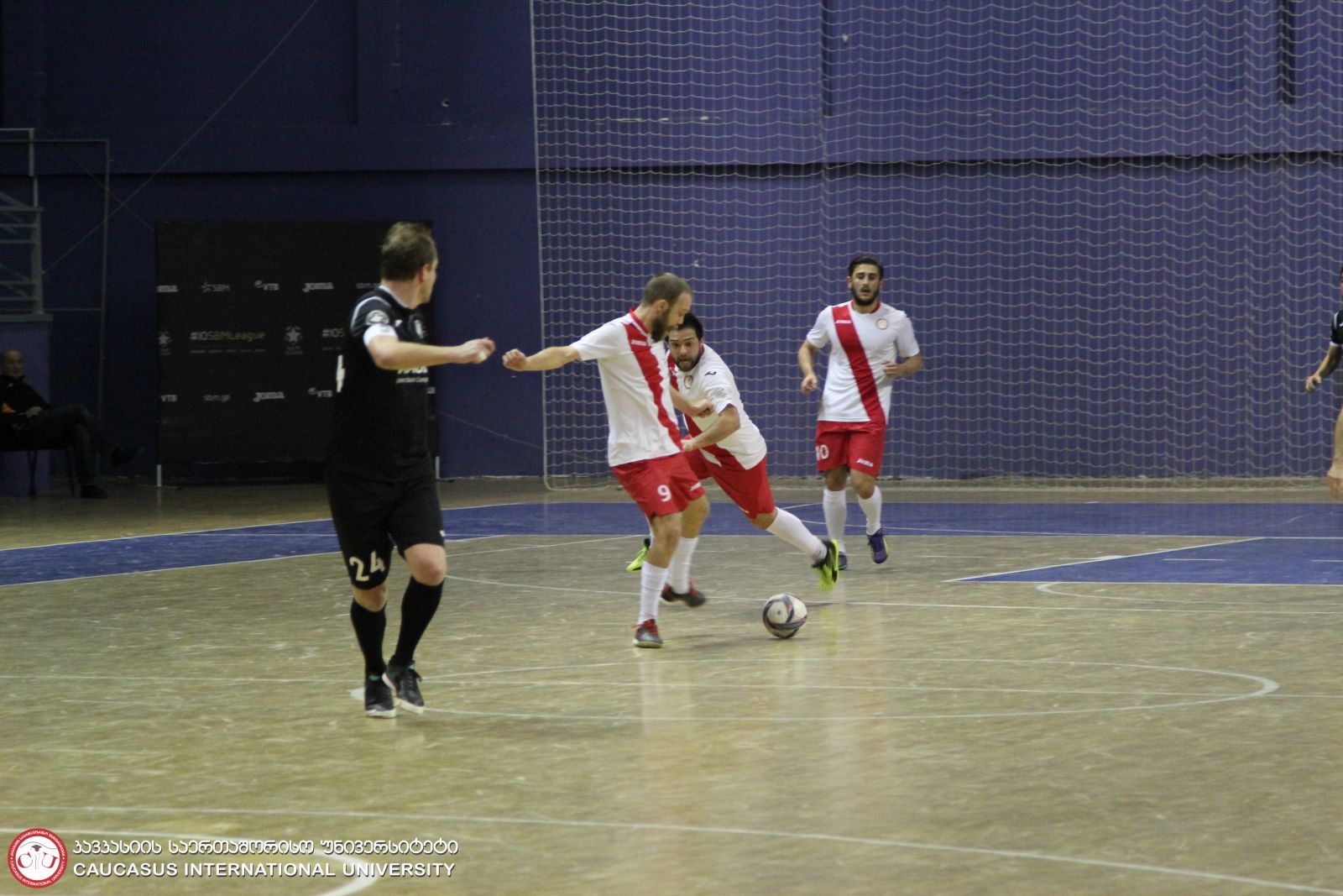 კსუ-ს საფეხბურთო გუნდმა მაუდი ანგარიშით 2:1 დაამარცხა