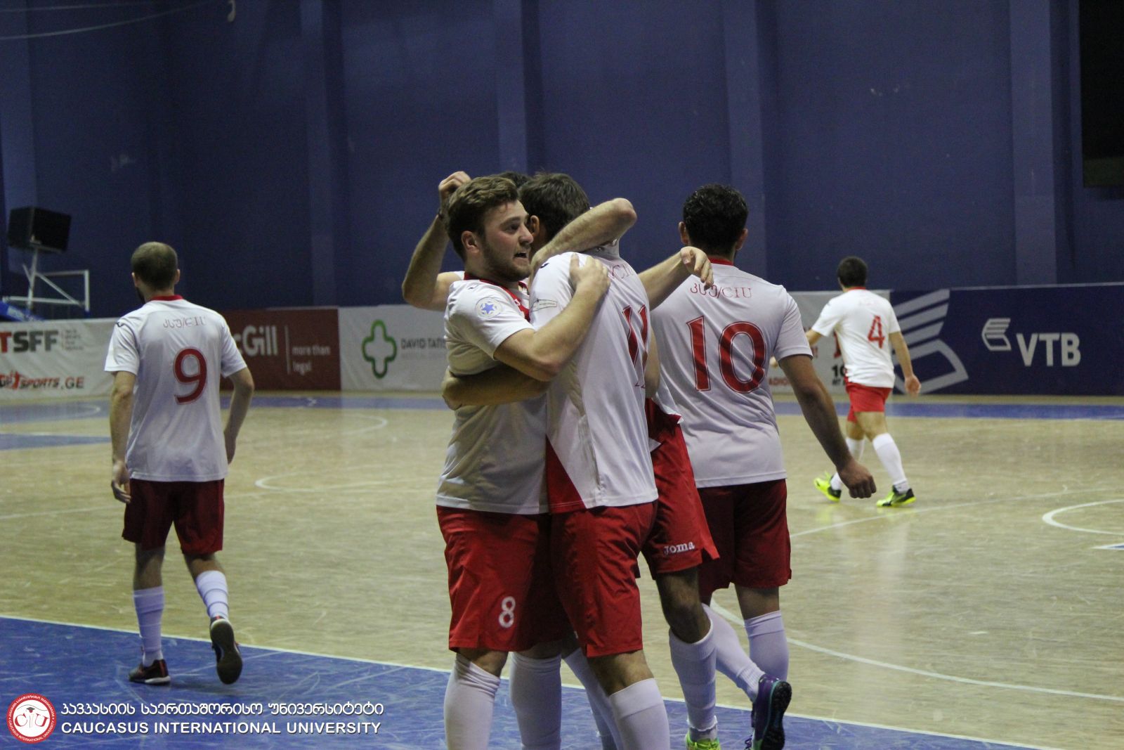 კსუ-ს საფეხბურთო გუნდმა მაუდი ანგარიშით 2:1 დაამარცხა