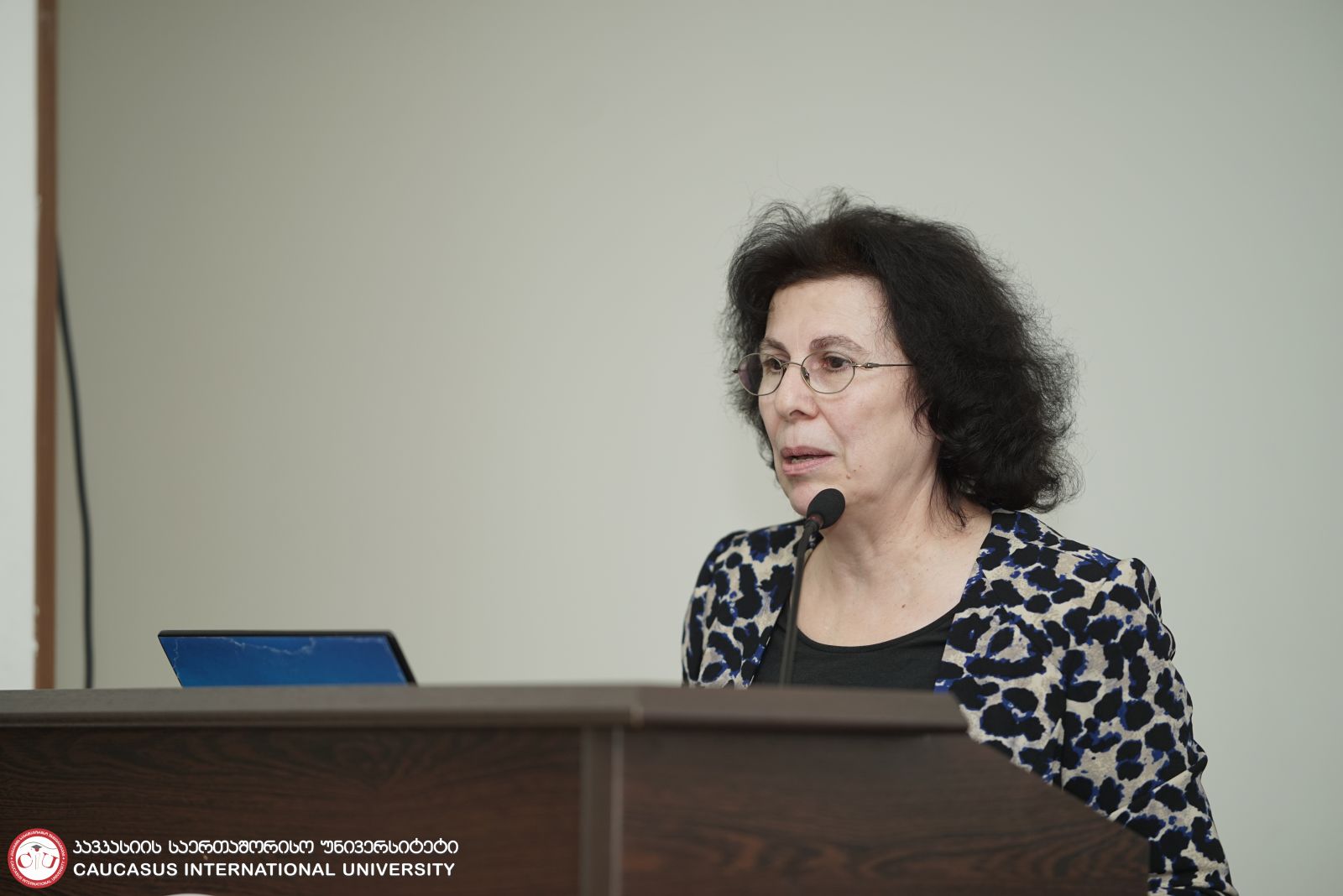 სამართლის, ტურიზმისა და მედიცინის სპეციალობის სტუდენტებს საჯარო ლექცია ჩაუტარდათ