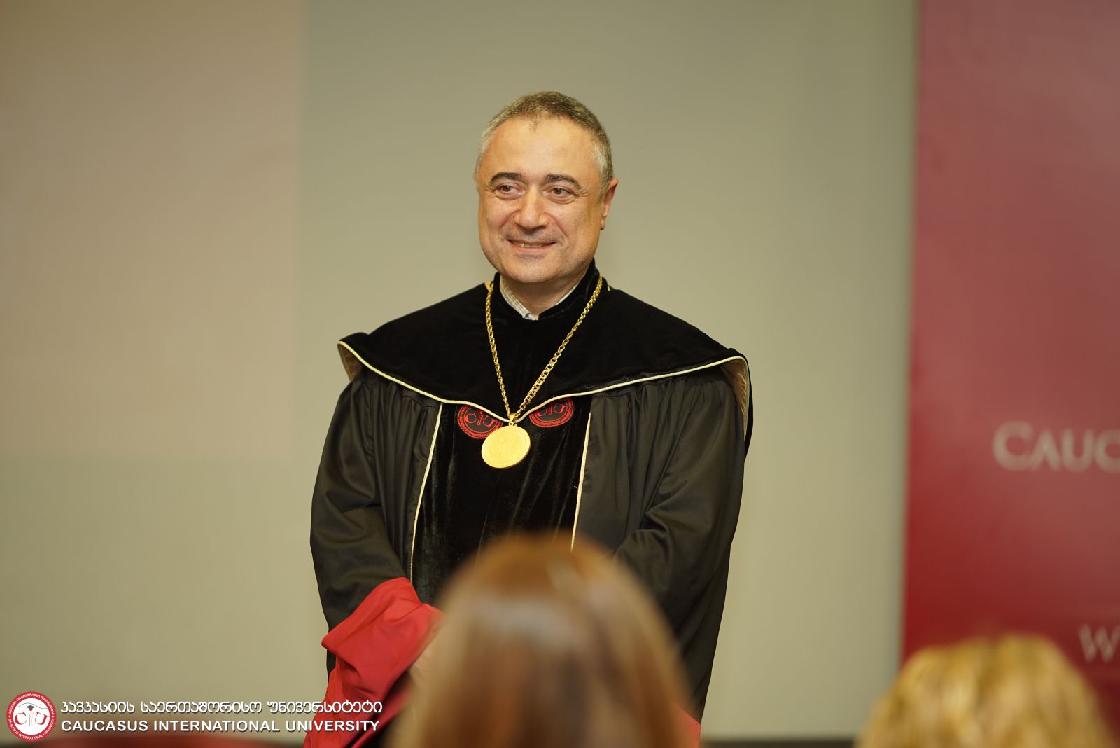 კავკასიის საერთაშორისო უნივერსიტეტში კურსდამთავრებულათა გამოსაშვები საღამო გაიმართა
