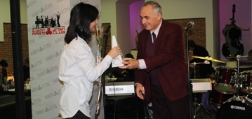 სტუდენტთა საერთაშორისო დღისადმი მიძღვნილ საზეიმო შეხვედრა