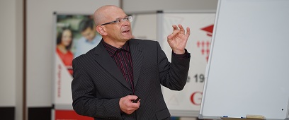 Polish Professor, Krzysztof Kościelniak Started Intensive Course