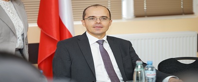 პოლონეთის ელჩის პირველი მრჩეველი მარჩინ ჟოჰოვსკი კსუ-ს სტუდენტებს შეხვდა