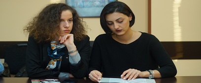 მრგვალი მაგიდა 