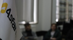 ფარმაცევტული კომპანია ასფარმას წარმომადგენლები კსუ-ში