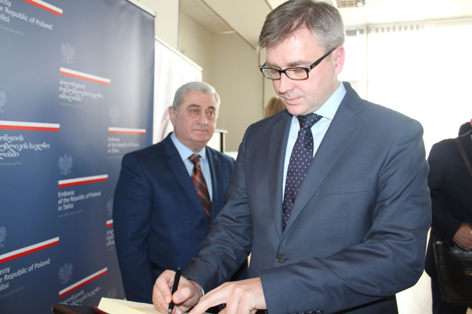 პოლონეთის ელჩის, ანჟეი ჩიეშკოვსკის ვიზიტი კსუ-ში