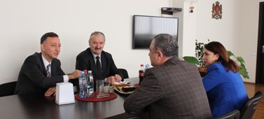საქართველოში თურქეთის ელჩი ზაქი ლევენთ გუმრუქჩუ კსუ-ში