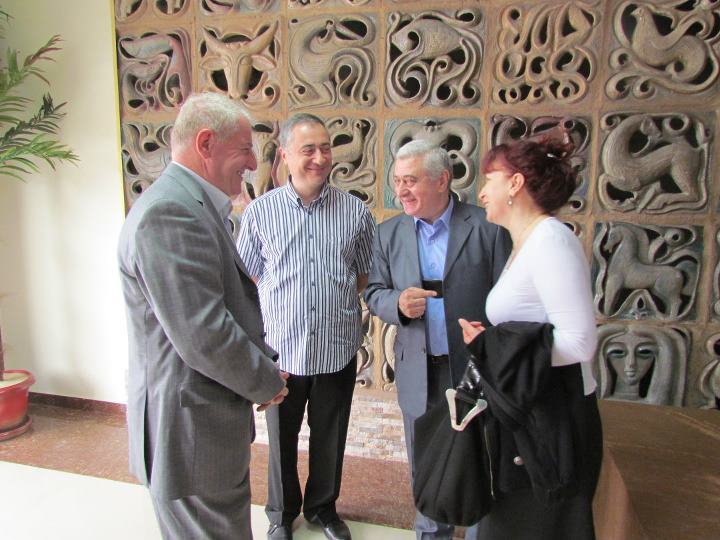სწავლა დაიწყო