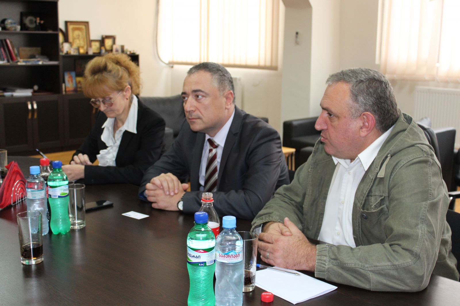 შეხვედრა ეუთოს ბიშკეკის აკადემიის წარმომადგენელთან