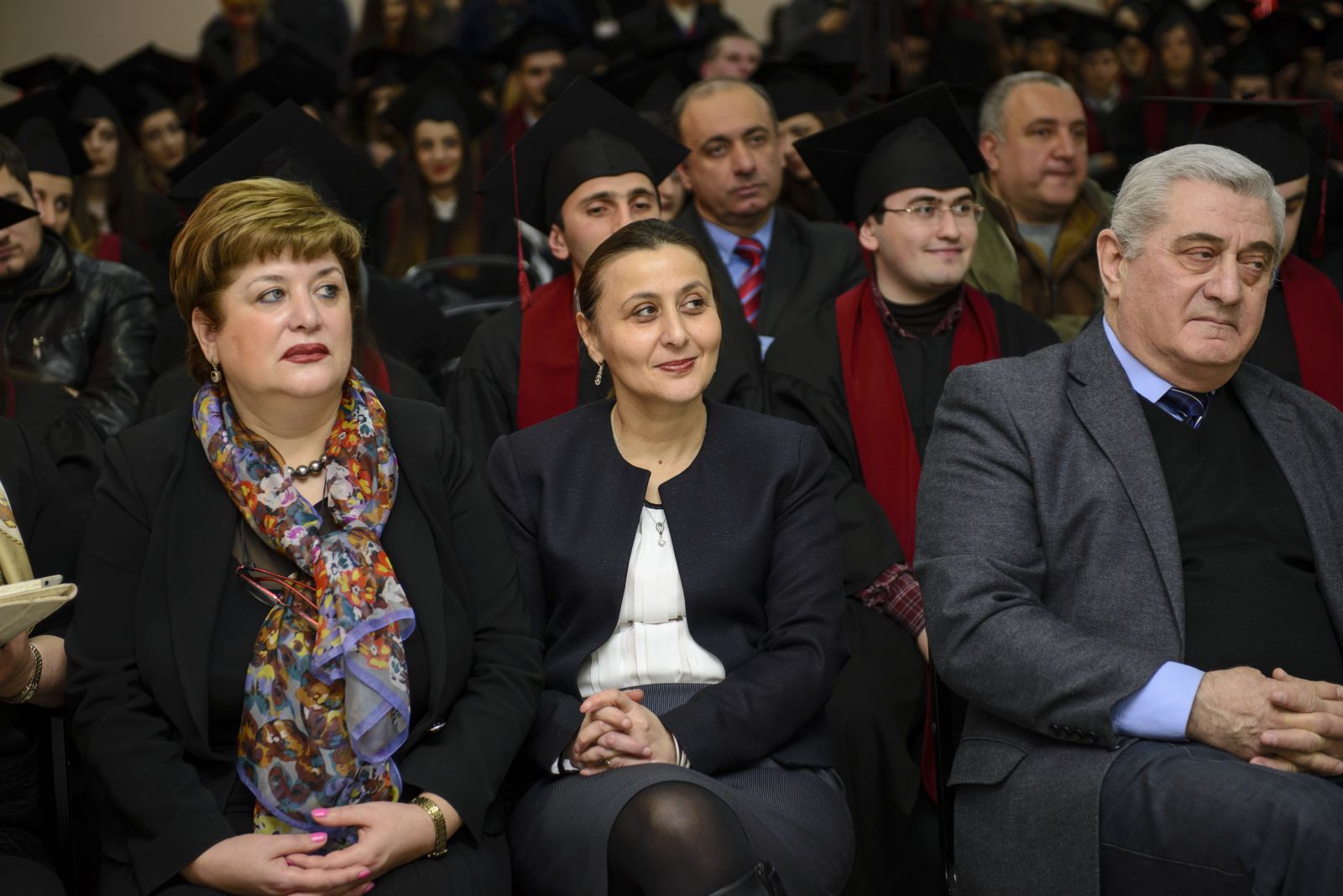 დიპლომების გადაცემის ცერემონიალი