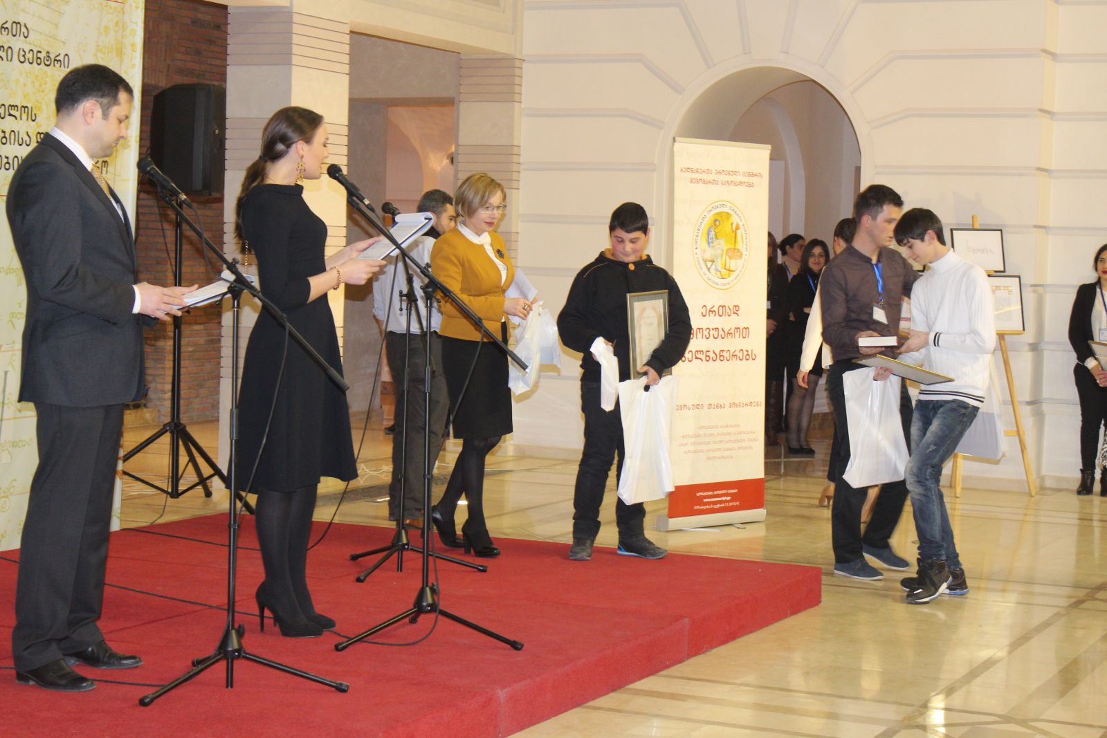 კავკასიის საერთაშორისო უნივერსიტეტის რჩეული თემო კახელიშვილი გახდა