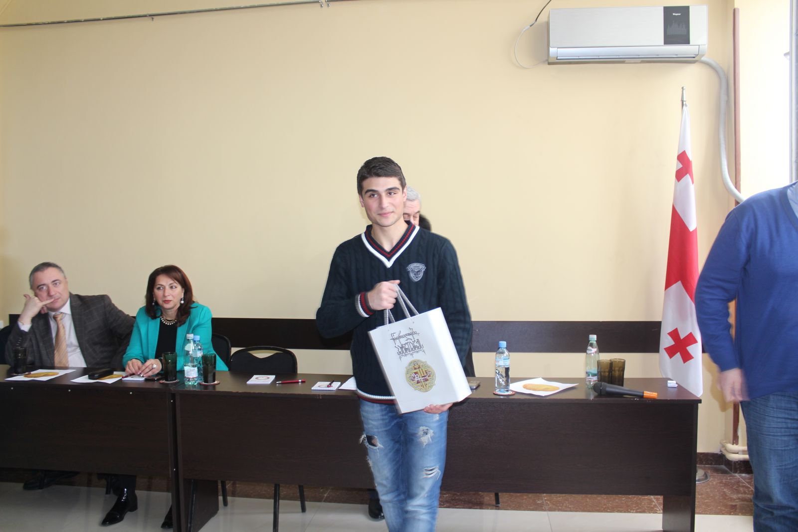 მე თბილისის მოტრფიალე ვარ 