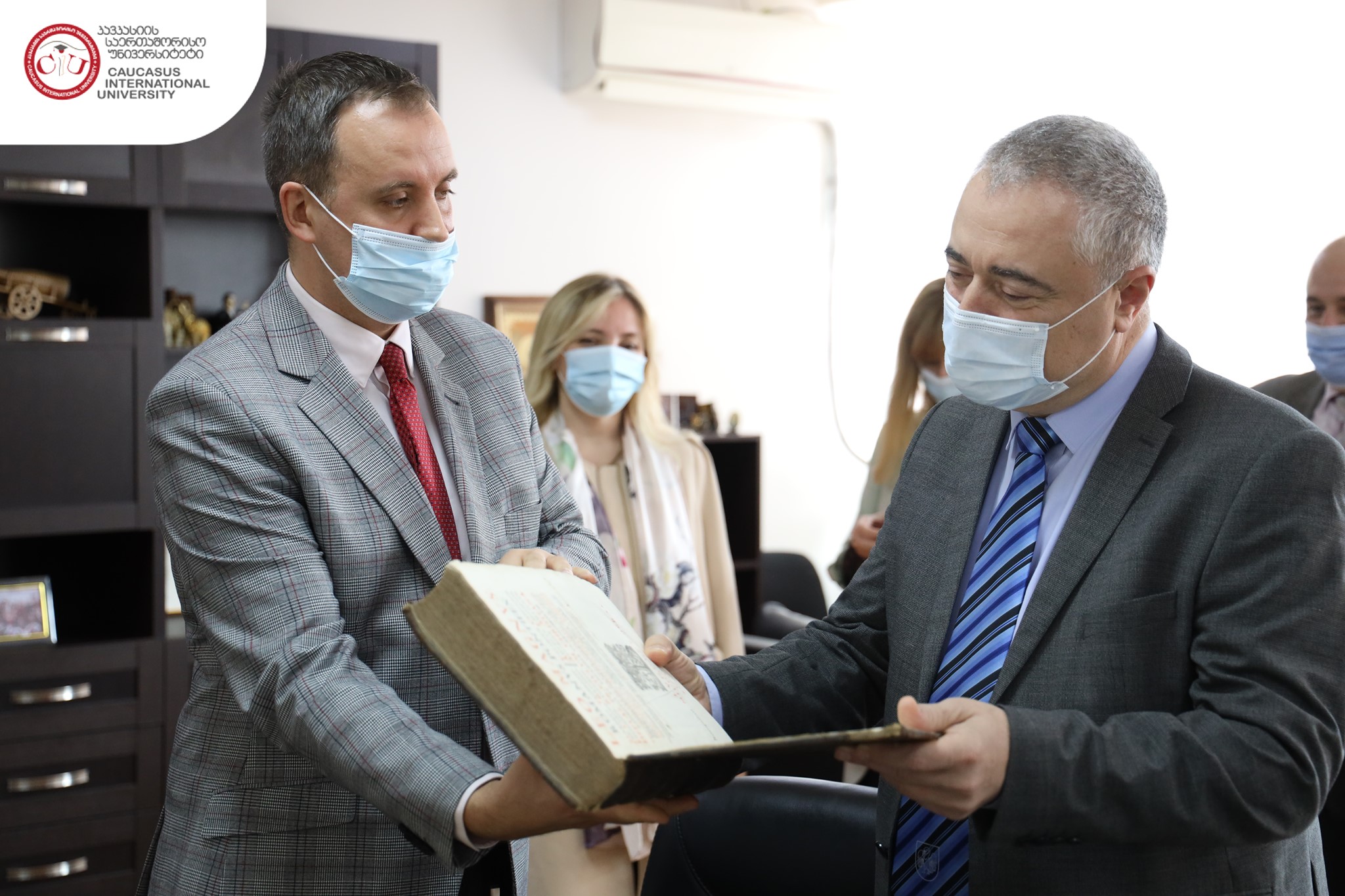 პოლონური დელეგაციის ვიზიტი და საჯარო ლექციები CIU-ში