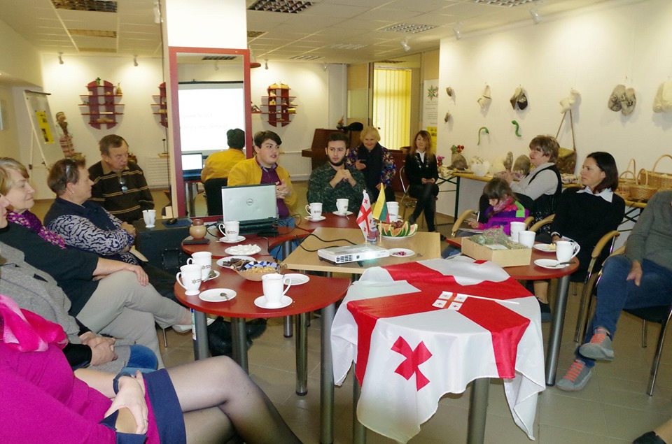 CIU Students in Utena at Georgian Week