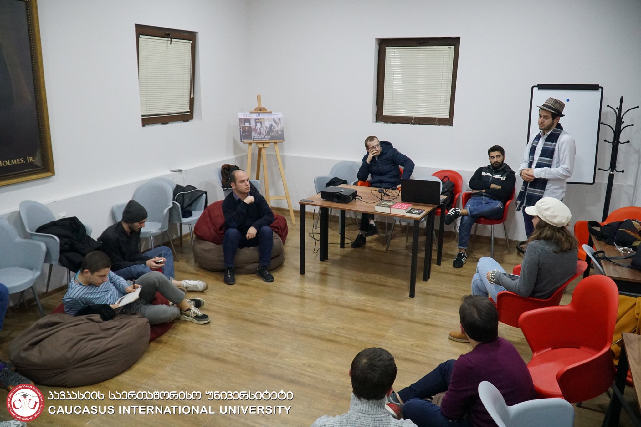 „ცოტა რამ ლიტერატურაზე“ - ინტელექტკლუბის ღონისძიება კსუ-ში