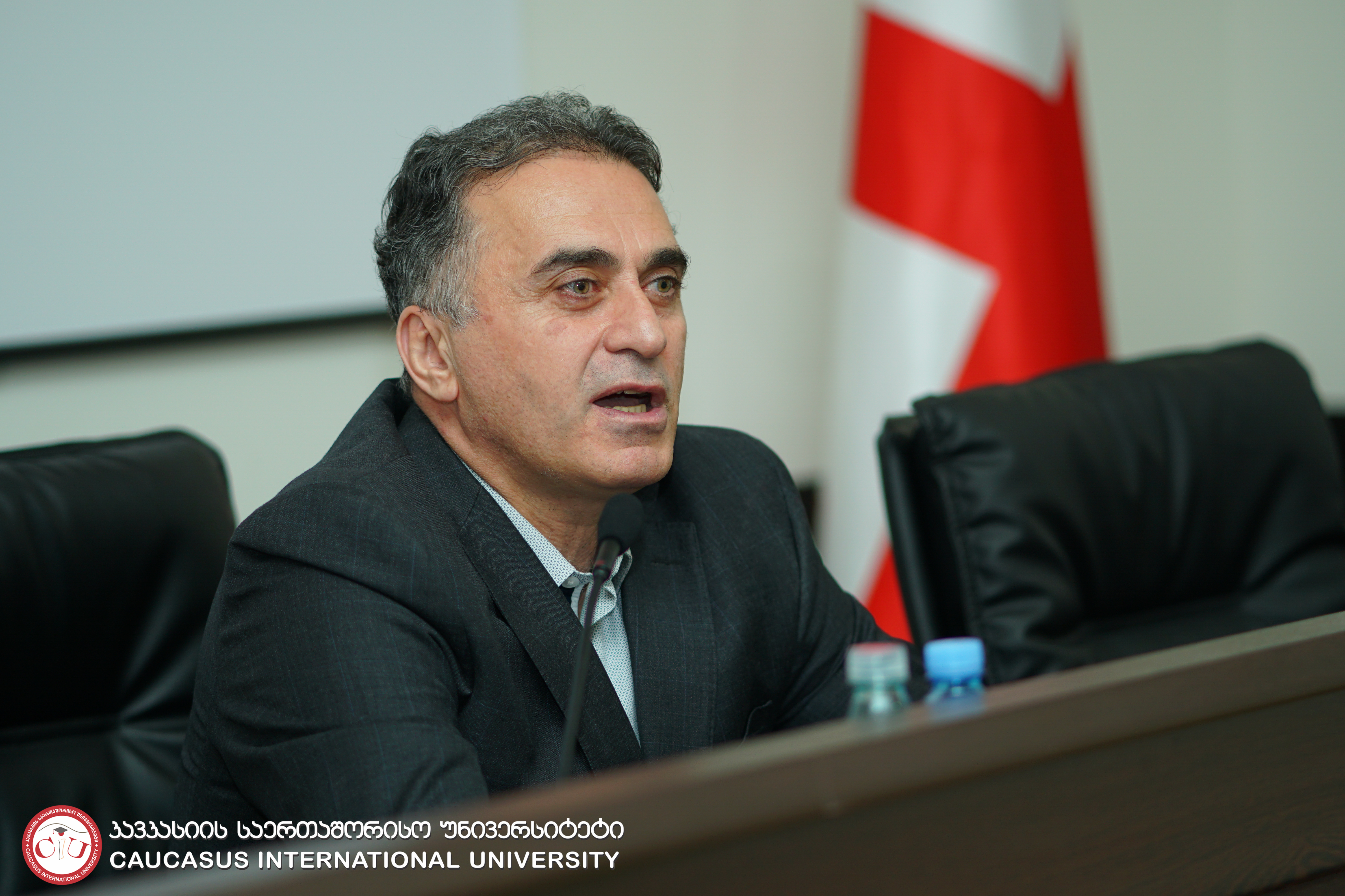 კსუ-ში მასტერკლასი: „ადვოკატის პროფესიული უნარ-ჩვევები“ გაიმართა