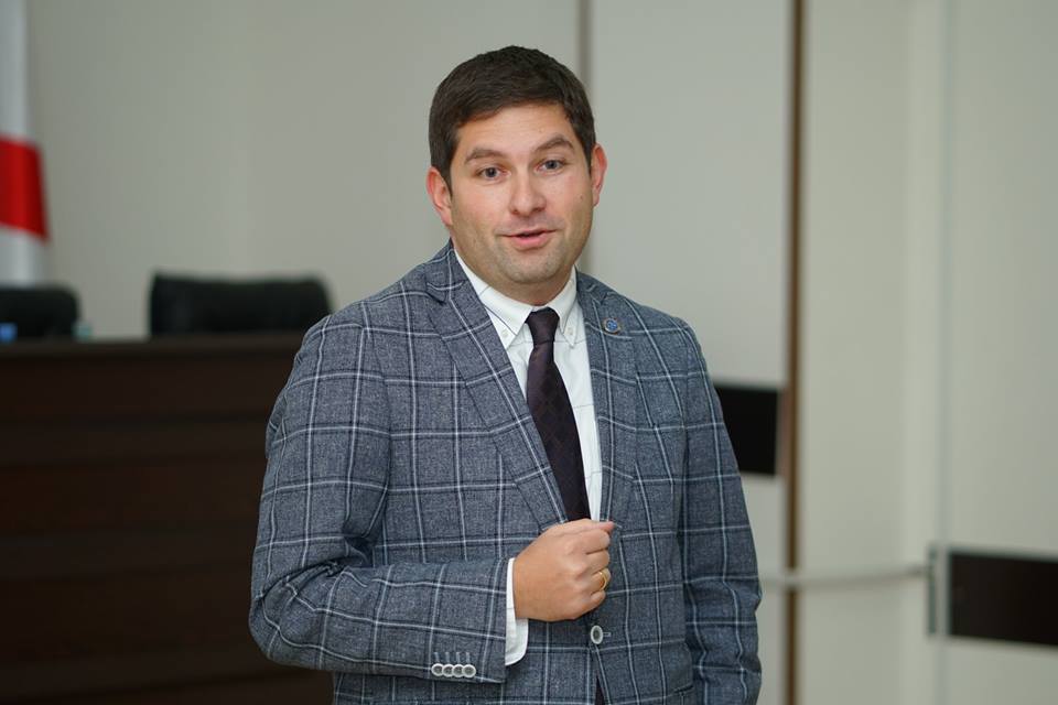 კსუ-ს სამართლის ფაკულტეტის სტუდენტები, ,,ადვოკატთა შესახებ“ საქართველოს კანონში შესული ცვლილებებს გაეცნენ